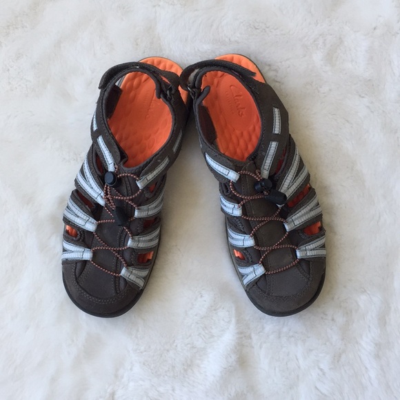 clarks fisherman sandals womens